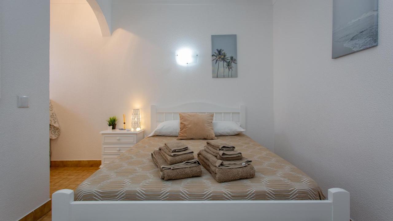 Apartamento T2 Na Praia Da Alagoa Lozenets Ngoại thất bức ảnh