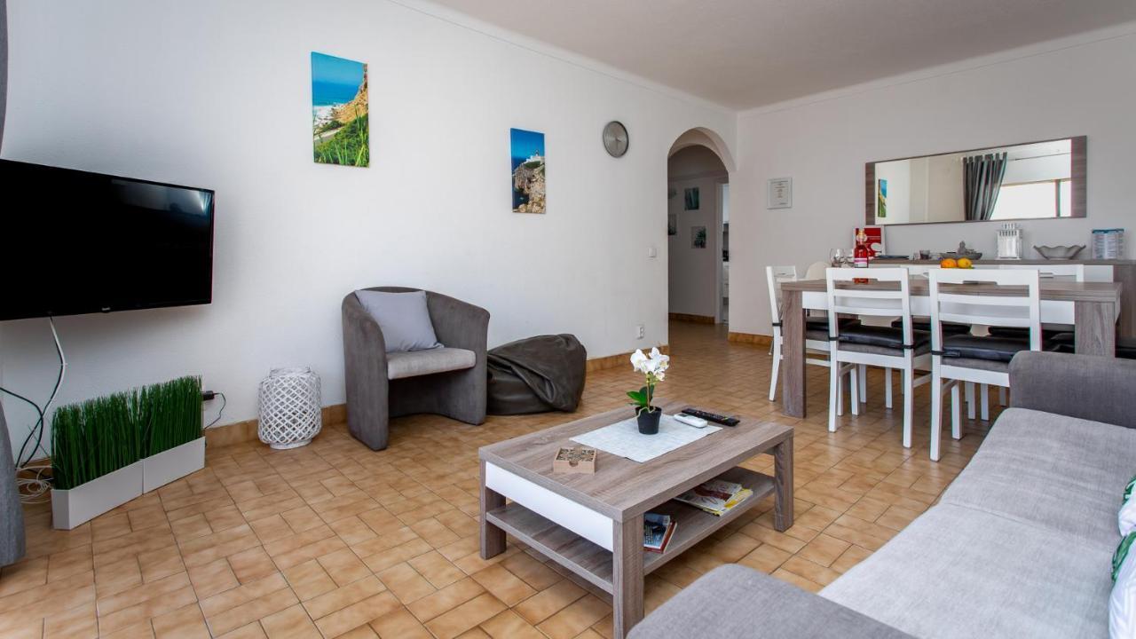Apartamento T2 Na Praia Da Alagoa Lozenets Ngoại thất bức ảnh
